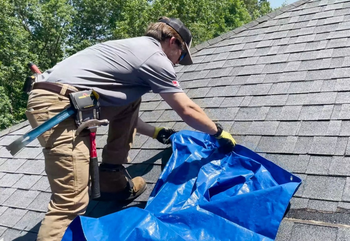 Emergency storm damage roof repair services